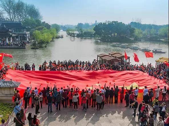 沙漠中寻宝
