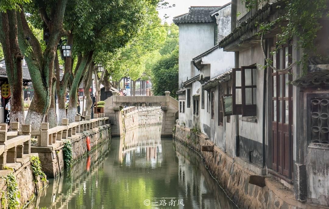 中国人民政治协商会议阿荣旗第十一届委员会第三次会议开幕
